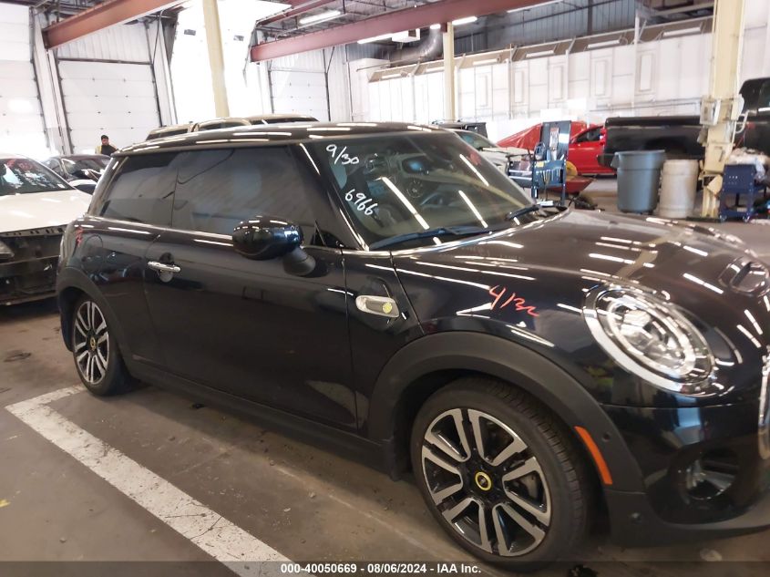 2021 Mini Se Hardtop Cooper VIN: WMWXP3C07M2P19762 Lot: 40050669