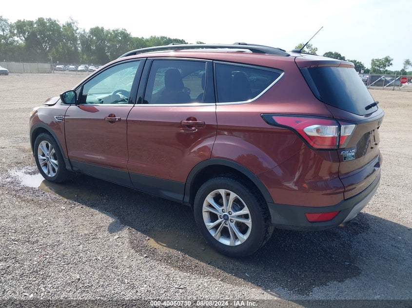 VIN 1FMCU0GD8JUC00818 2018 FORD ESCAPE SE