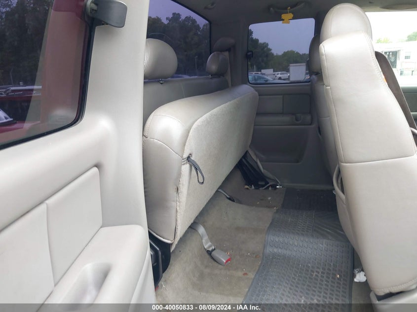 2000 Chevrolet Silverado 1500 Ls VIN: 1GCEK19T1YE149454 Lot: 40050833