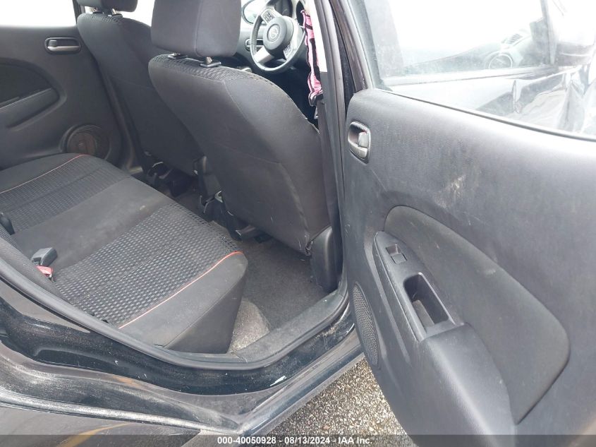 2011 Mazda Mazda2 Touring VIN: JM1DE1HY4B0100527 Lot: 40050928