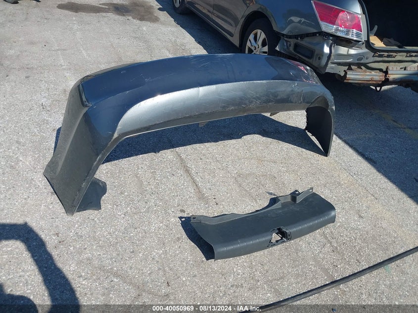 2010 Honda Accord 2.4 Lx-P VIN: 1HGCP2F42AA026255 Lot: 40050969