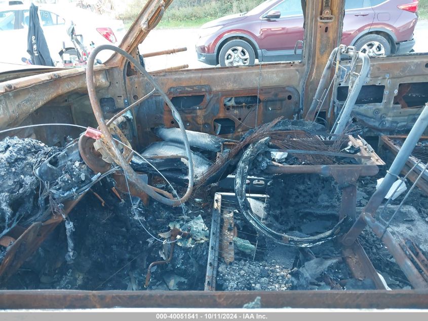 1996 GMC Sierra K3500 VIN: 1GTHK33J6TF013324 Lot: 40051541