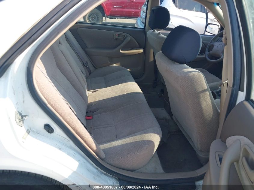 2000 Toyota Camry Le V6 VIN: JT2BF28K4Y0245963 Lot: 40051687