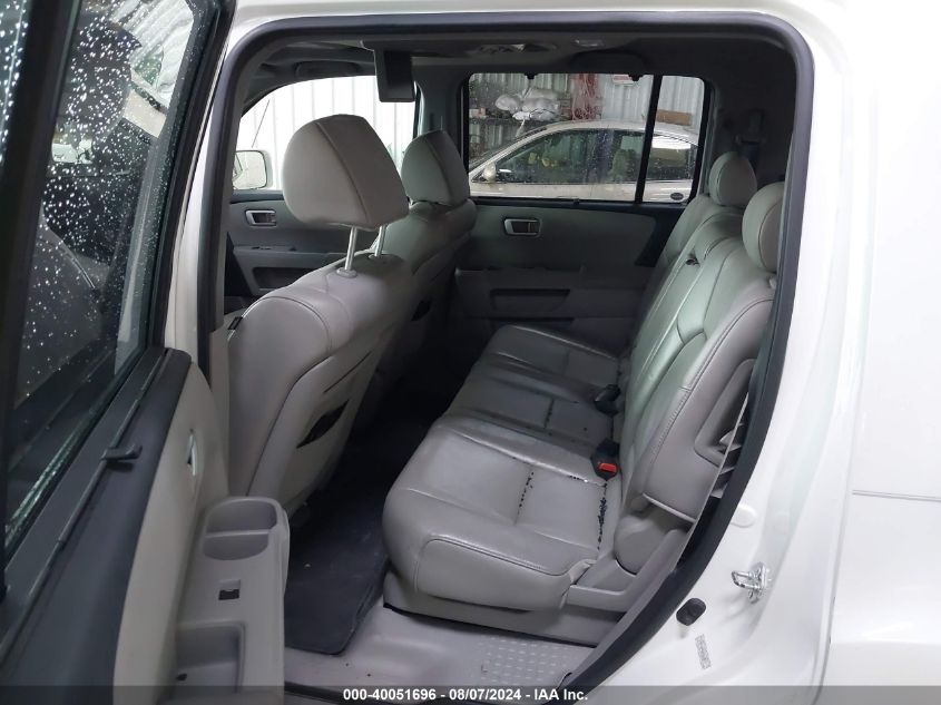 2011 Honda Pilot Touring VIN: 5FNYF4H96BB063877 Lot: 40051696