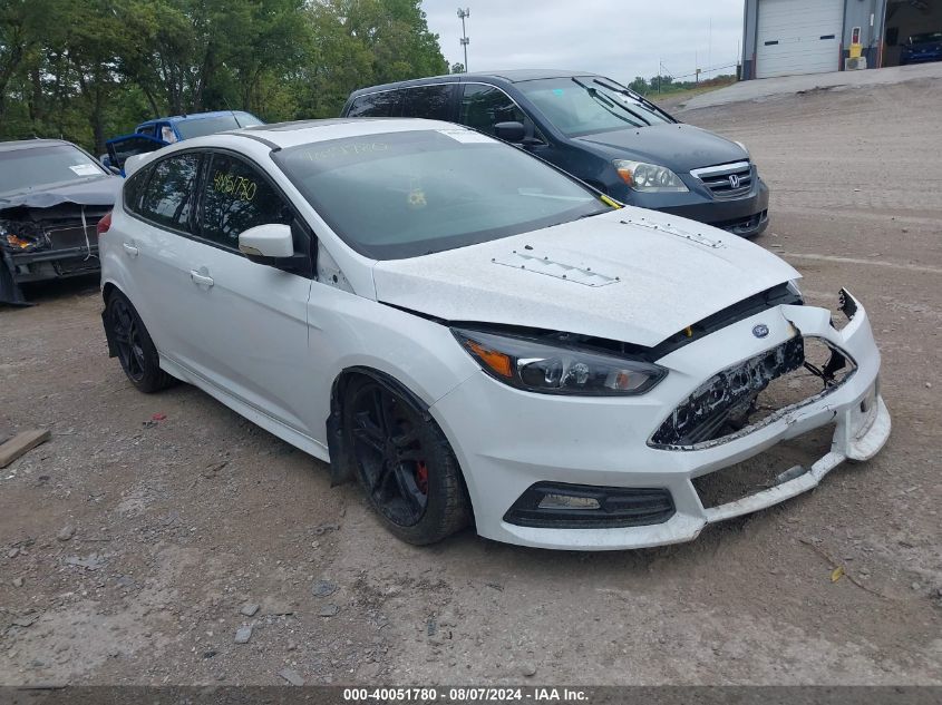 1FADP3L92JL215992 2018 FORD FOCUS ST - Image 1