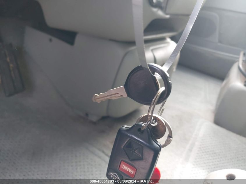 1996 Dodge Grand Caravan Le/Es VIN: 1B4GP54L8TB505799 Lot: 40051793