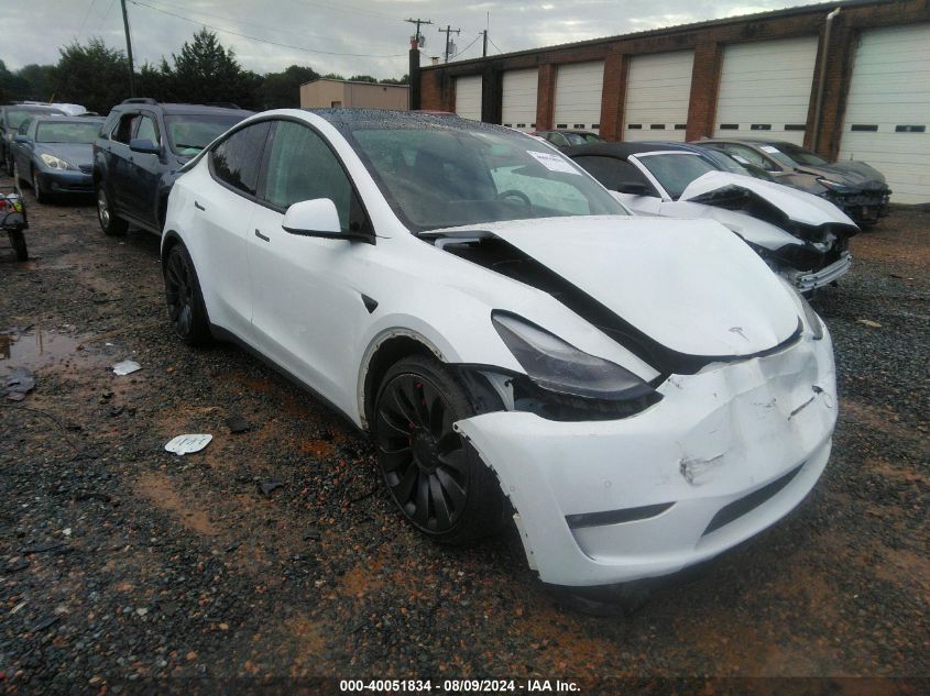 2022 Tesla Model Y VIN: 7SAYGDEF1NF336619 Lot: 40051834