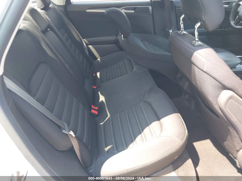 2013 Ford Fusion Se VIN: 3FA6P0H74DR376770 Lot: 40051843