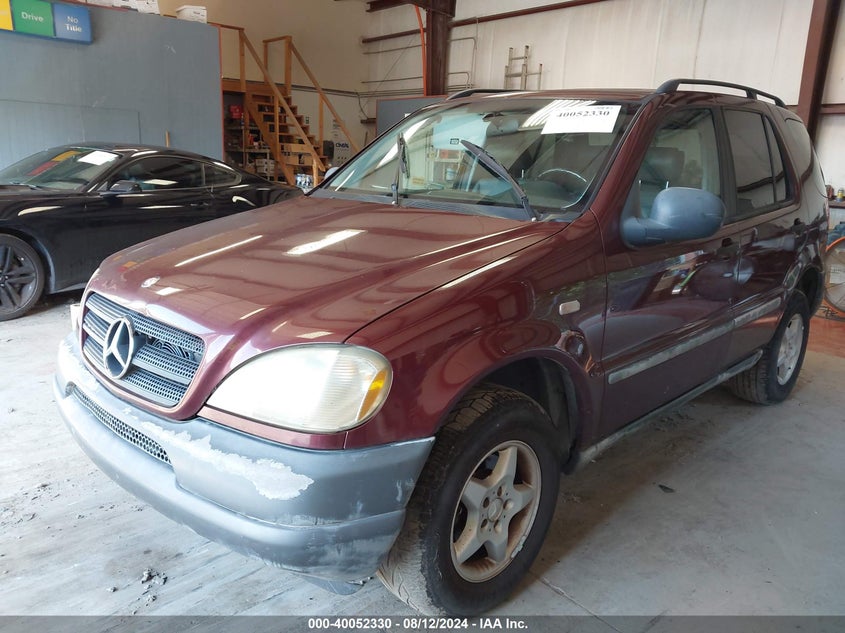 1998 Mercedes-Benz Ml 320 VIN: 4JGAB54E0WA039414 Lot: 40052330
