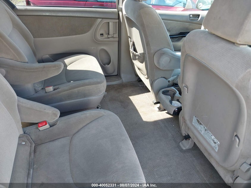 2005 Toyota Sienna Le VIN: 5TDZA23C95S301585 Lot: 40052331