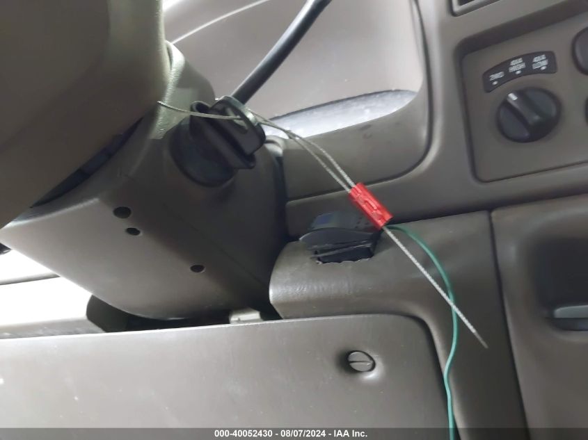 2000 Ford Excursion Limited VIN: 1FMNU43S3YEE15080 Lot: 40052430