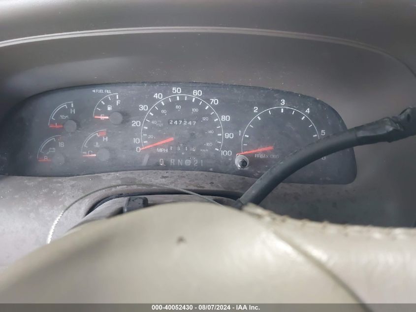 2000 Ford Excursion Limited VIN: 1FMNU43S3YEE15080 Lot: 40052430