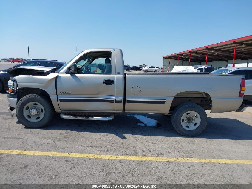 2000 Chevrolet Silverado 2500 VIN: 1GCGC24U3YZ263833 Lot: 40052819