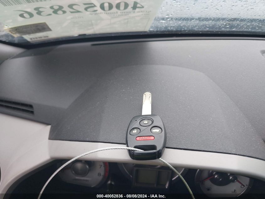 2011 Honda Pilot Ex-L VIN: 5FNYF3H52BB026915 Lot: 40052836