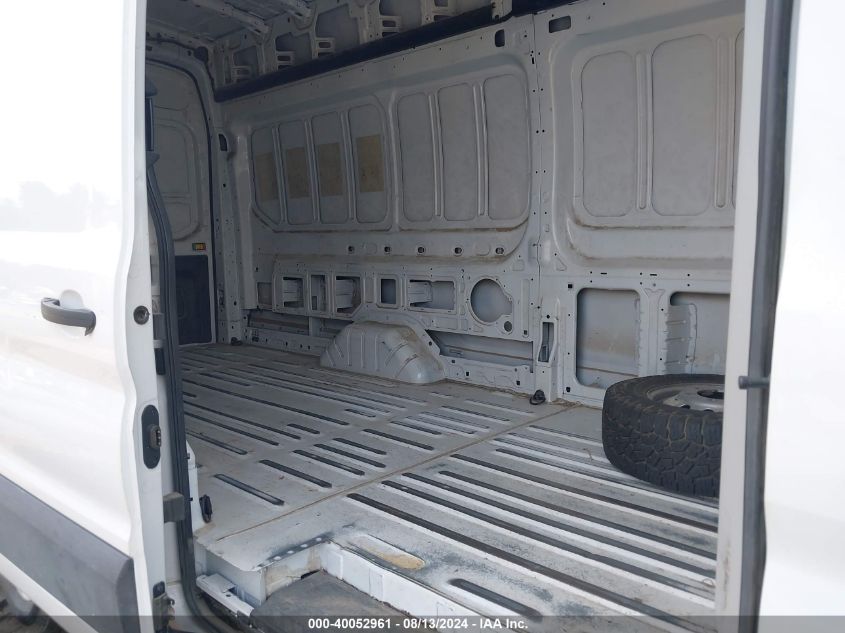 2023 Ford Transit-250 Cargo Van VIN: 1FTBR3U87PKA40560 Lot: 40052961