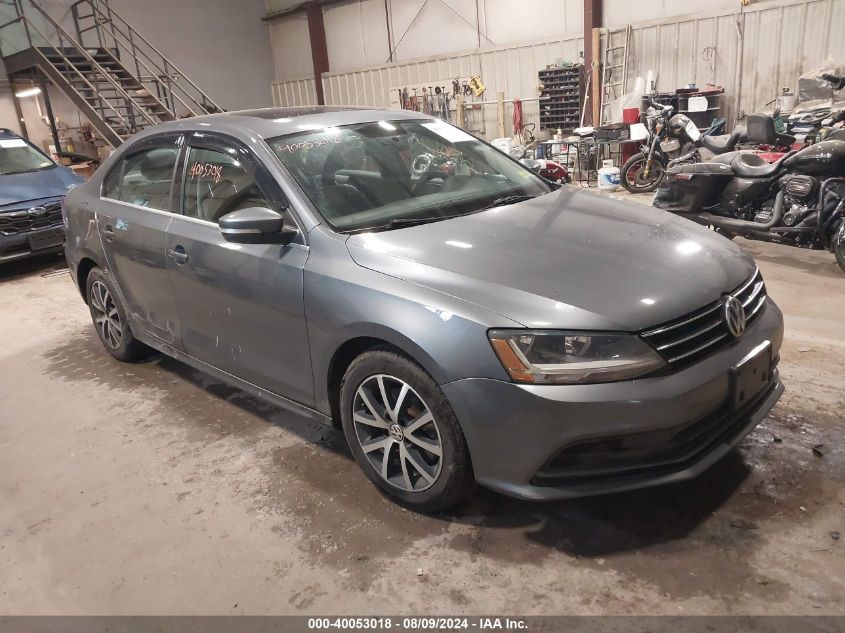 3VWDB7AJ2HM314587 2017 VOLKSWAGEN JETTA - Image 1