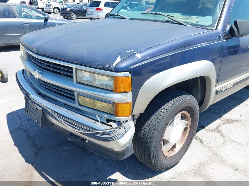 1999 Chevrolet Suburban 1500 Lt VIN: 1GNFK16R8XJ518112 Lot: 40053110