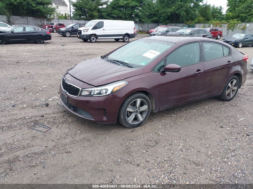 3KPFL4A7XJE247796 2018 KIA FORTE - Image 2