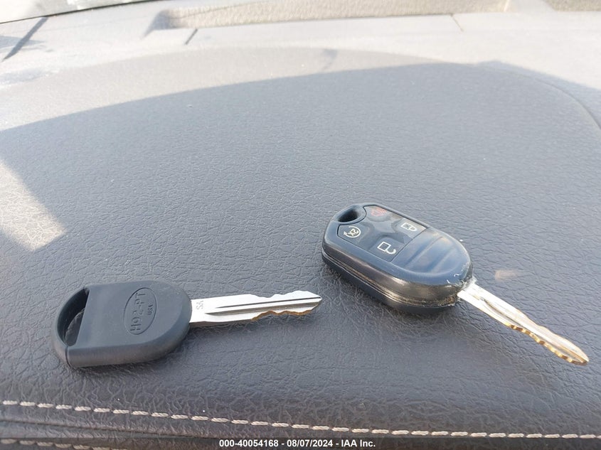 2011 Ford F-150 Lariat VIN: 1FTFW1EF5BFC38485 Lot: 40054168