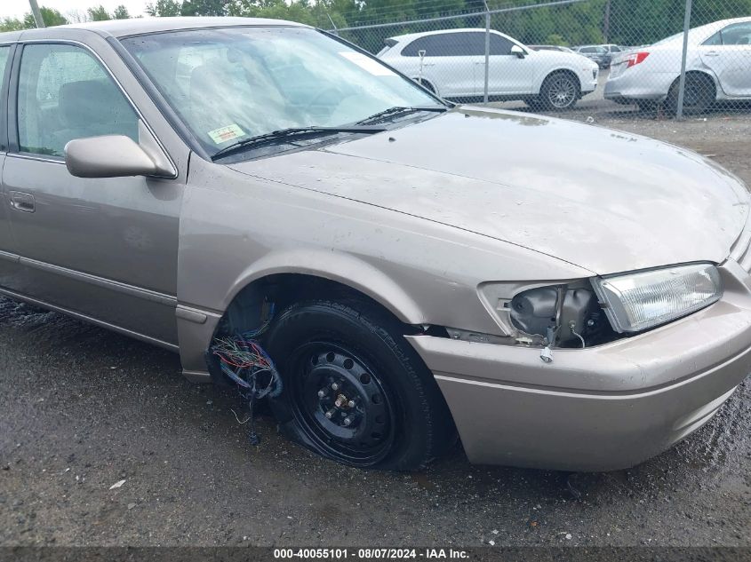 1999 Toyota Camry Ce/Le/Xle VIN: 4T1BG22K3XU430814 Lot: 40055101