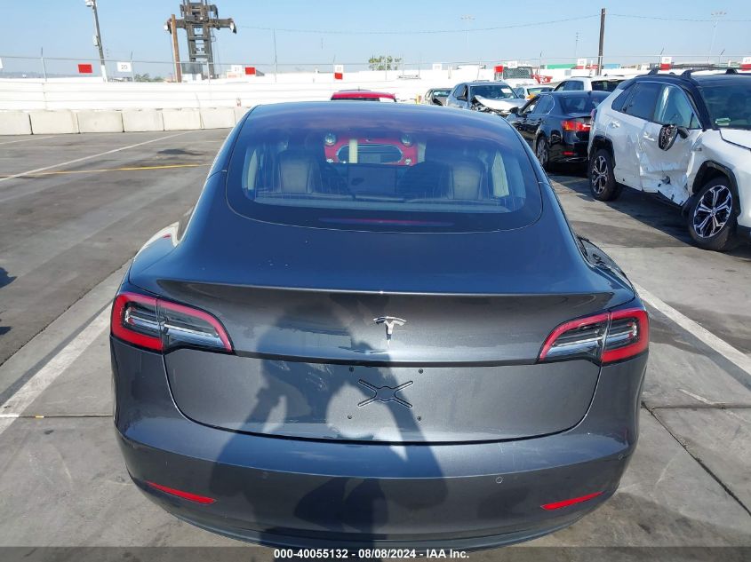 2018 Tesla Model 3 Long Range/Mid Range VIN: 5YJ3E1EA8JF006007 Lot: 40055132