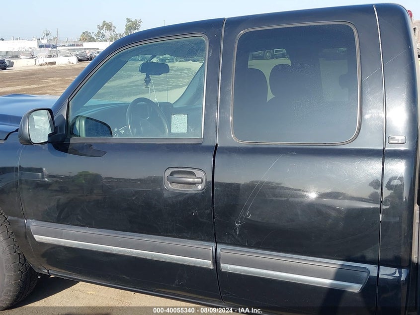 2006 Chevrolet Silverado C1500 VIN: 2GCEC19V961135542 Lot: 40055340