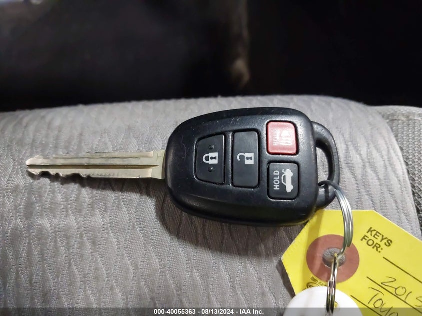 2015 TOYOTA COROLLA LE - 5YFBURHE3FP284031