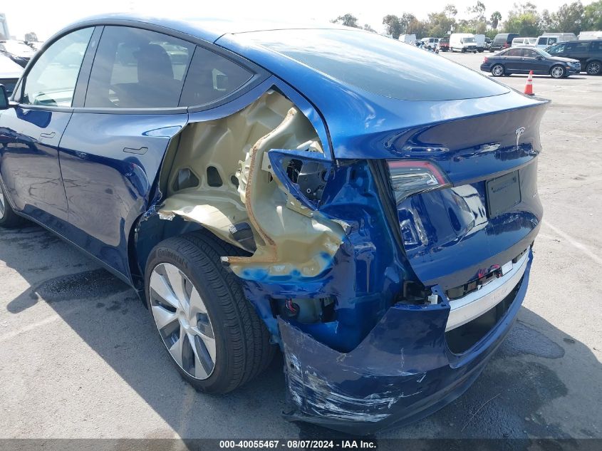 2021 Tesla Model Y Long Range Dual Motor All-Wheel Drive VIN: 5YJYGDEE9MF070985 Lot: 40055467