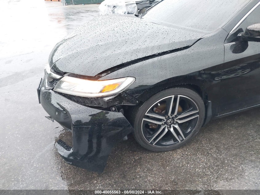 VIN 1HGCT2B00HA000875 2017 HONDA ACCORD TOURING