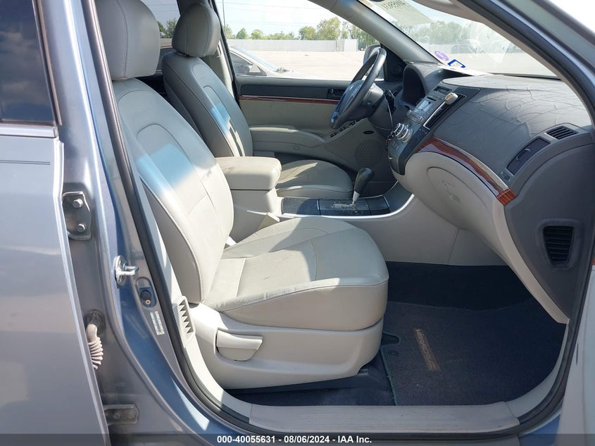 2008 Hyundai Veracruz Gls/Se/Limited VIN: KM8NU13CX8U076749 Lot: 40055631