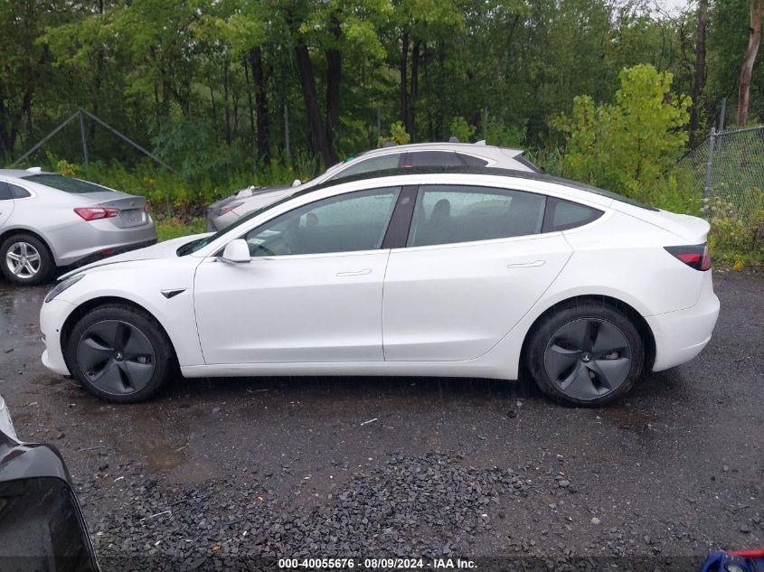 2019 Tesla Model 3 VIN: 5YJ3E1EB8KF493221 Lot: 40055676