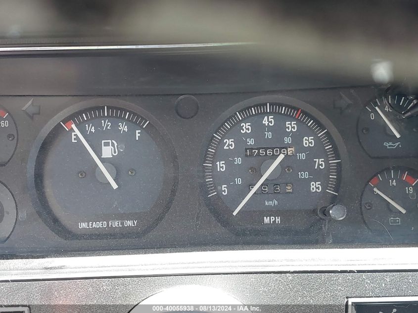 1989 Jeep Cherokee Pioneer VIN: 1J4FJ37L8KL612743 Lot: 40055938