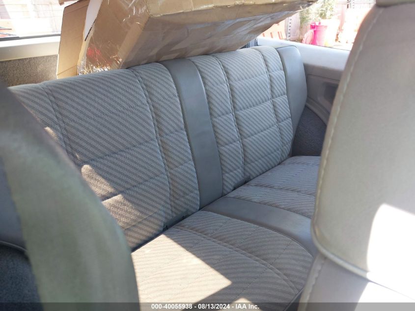 1989 Jeep Cherokee Pioneer VIN: 1J4FJ37L8KL612743 Lot: 40055938