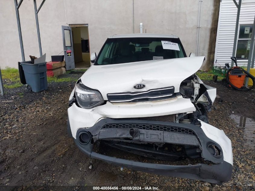 2018 Kia Soul VIN: KNDJN2A29J7570699 Lot: 40056456