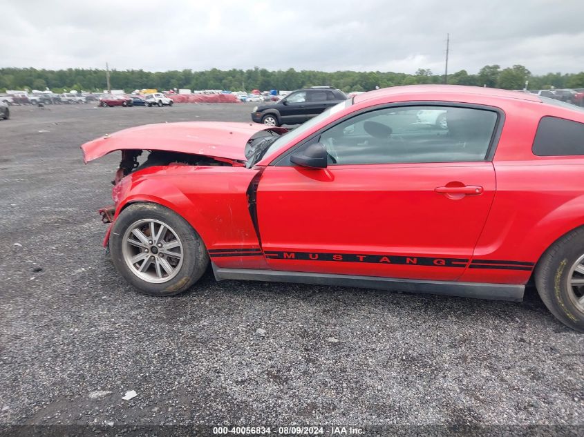 2005 Ford Mustang V6 Deluxe/V6 Premium VIN: 1ZVFT80N555198769 Lot: 40056834