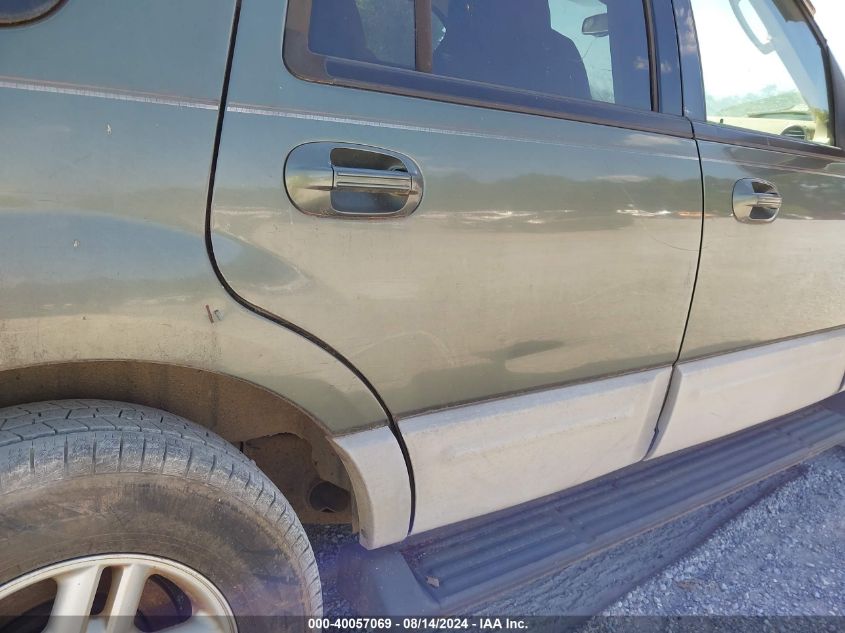 2004 Ford Expedition Nbx/Xlt VIN: 1FMPU16L64LA81029 Lot: 40057069