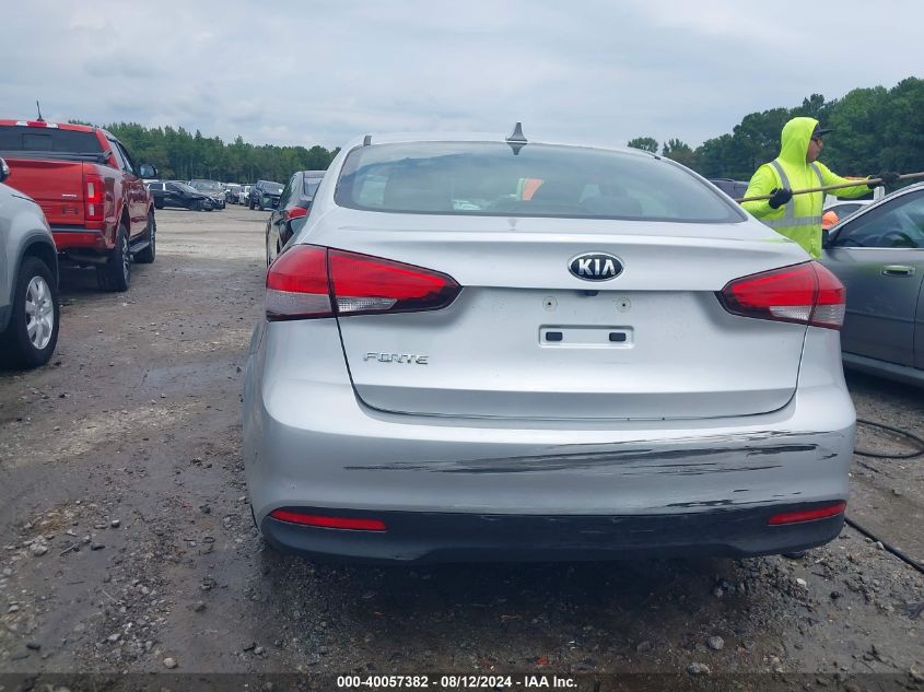 2017 Kia Forte Lx VIN: 3KPFL4A79HE013627 Lot: 40057382