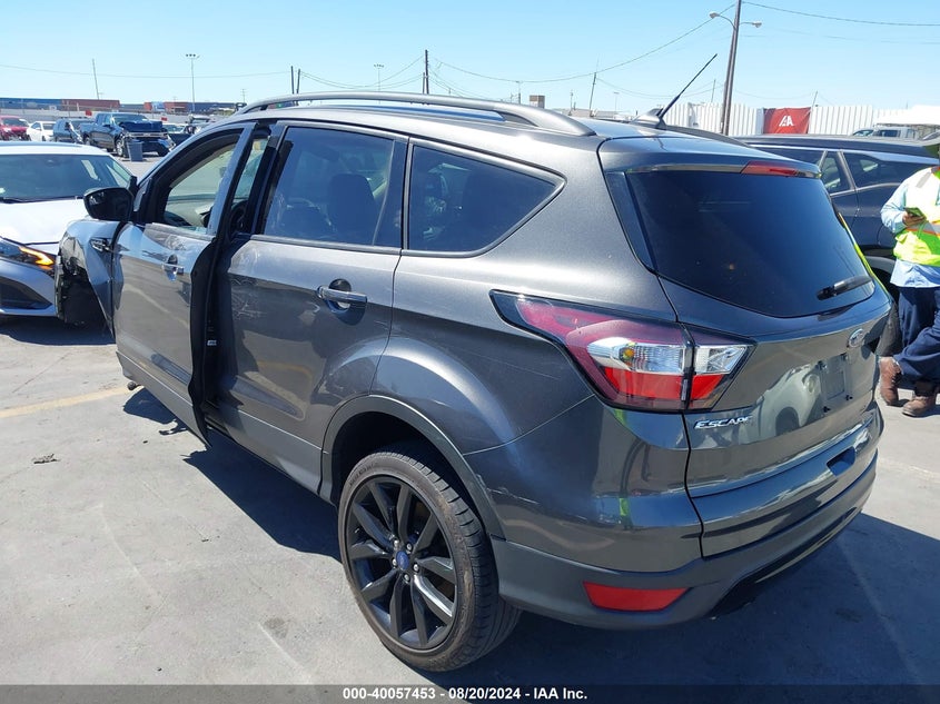 2018 FORD ESCAPE SE - 1FMCU0GDXJUC70790