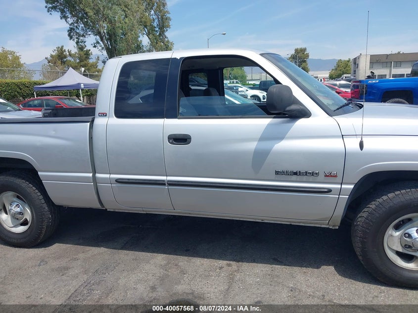 2001 Dodge Ram 1500 St VIN: 3B7HC13Y01G779768 Lot: 40057568