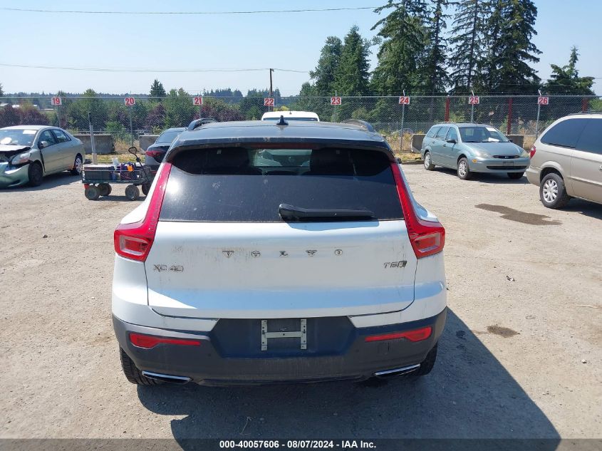 2019 Volvo Xc40 T5 Momentum/T5 R-Design VIN: YV4162XZ4K2018900 Lot: 40057606