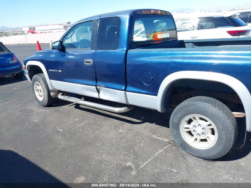 2000 Dodge Dakota VIN: 1B7GG22N2YS551674 Lot: 40057962