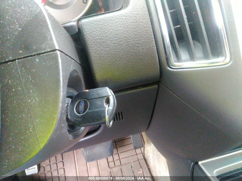 2010 Ford Edge Limited VIN: 2FMDK4KC5ABA05832 Lot: 40058074