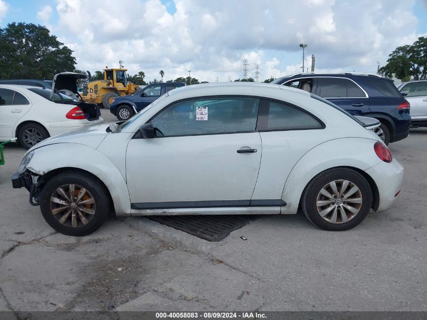 2018 Volkswagen Beetle S/Coast VIN: 3VWFD7AT7JM716518 Lot: 40058083