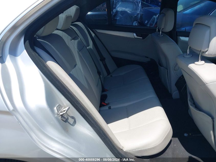 2013 Mercedes-Benz C 250 Luxury/Sport VIN: WDDGF4HB1DA780185 Lot: 40059296