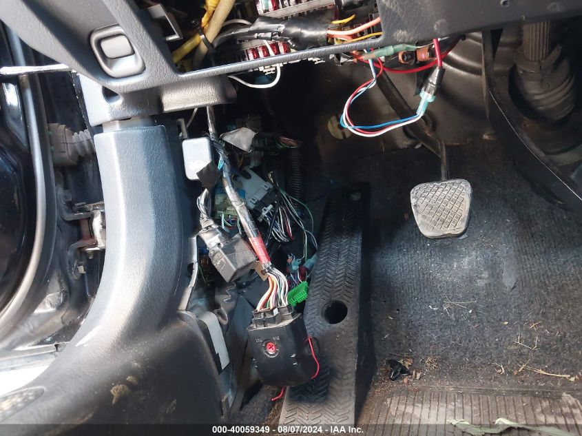 2001 Honda Cr-V Ex VIN: JHLRD17671S001375 Lot: 40059349