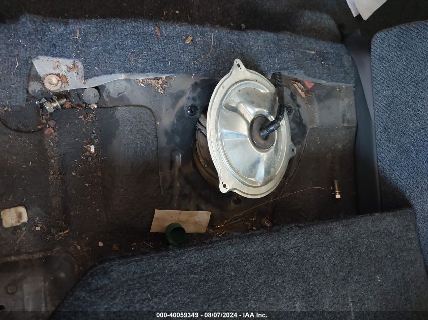 2001 Honda Cr-V Ex VIN: JHLRD17671S001375 Lot: 40059349