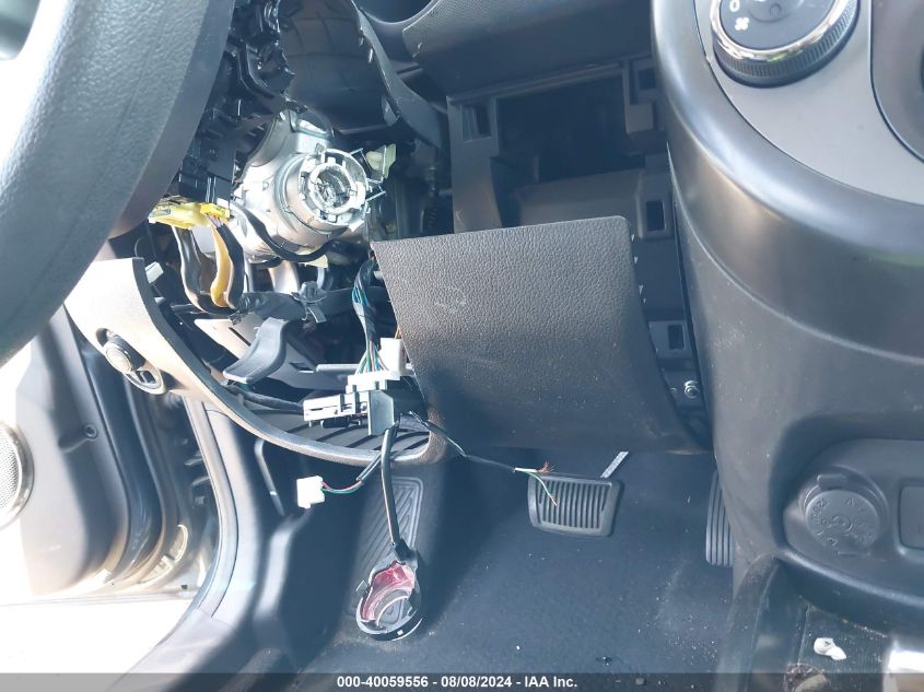 2011 Kia Soul + VIN: KNDJT2A29B7298369 Lot: 40059556