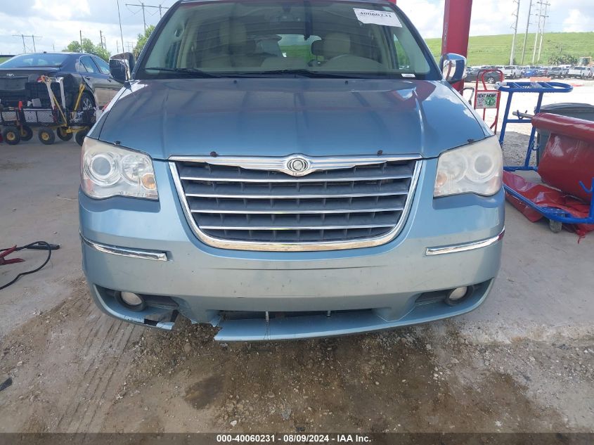 2A4RR6DX1AR133732 2010 Chrysler Town & Country Limited