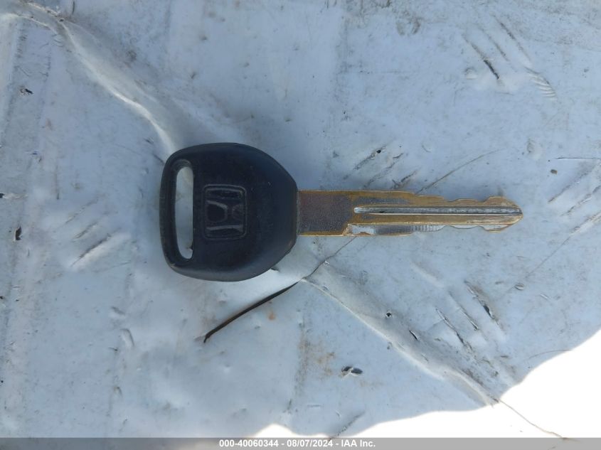 2001 Honda Cr-V Special Edition VIN: JHLRD18711S000746 Lot: 40060344