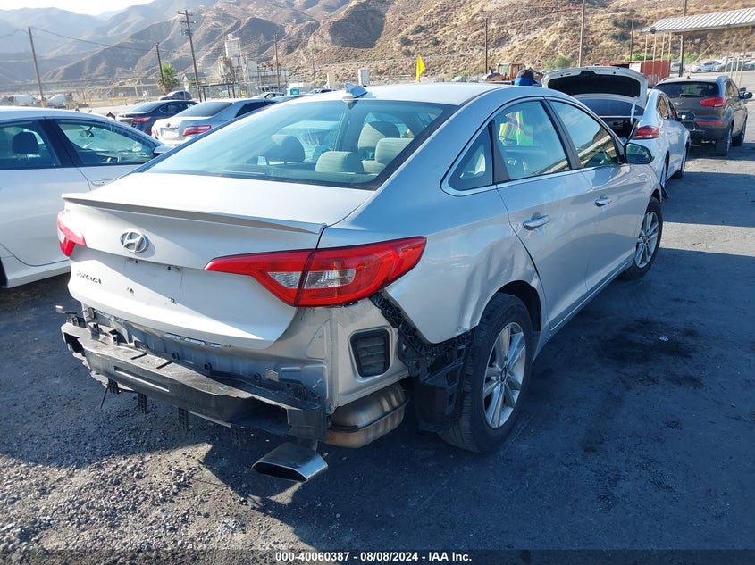 VIN 5NPE24AFXHH568569 2017 HYUNDAI SONATA